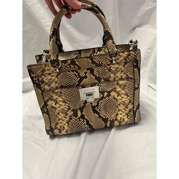 Michael Kors Python Jet Set Crossbody Removable Strap Bag GS - Picture 2 of 9